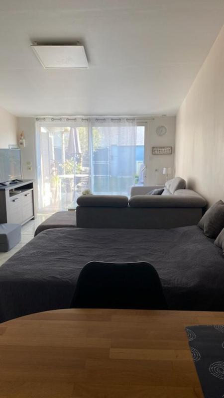 Appartamento Chez Sabine Et Pascal Meyzieu Esterno foto